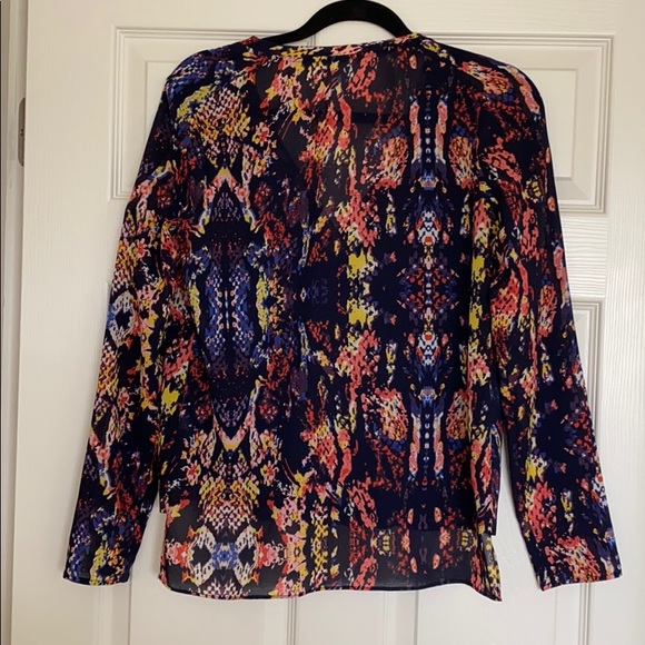 Colorful top - Picture 3 of 3